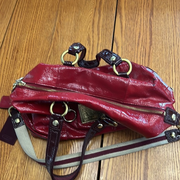 Red Patent Leather Coach bag - Picture 4 of 5
